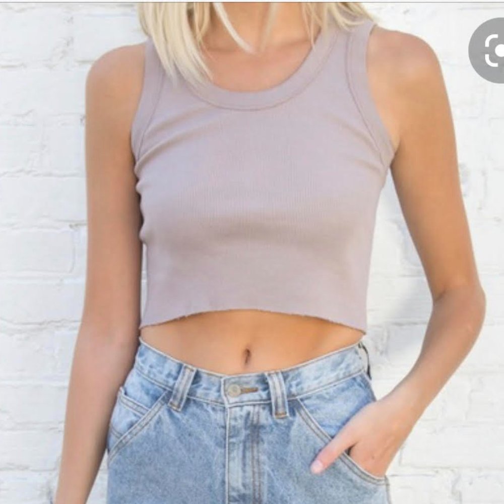 NWOT Brandy Melville Connor Tank